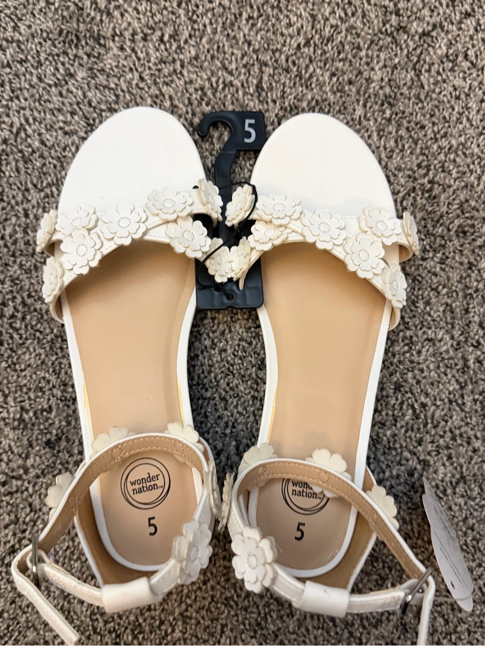 Wonder Nation girls Cream Floral Ankle-Strap Sandals - Size 5